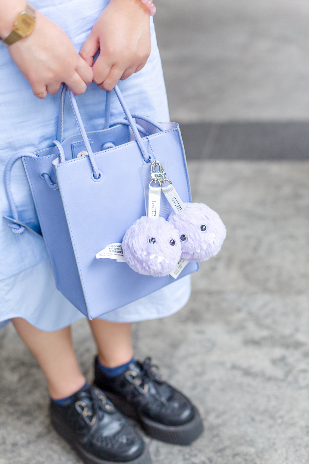 Phoebe-The_Unicorn_Huntress-Top_Twinkly_Love-Skirt_COS-Shoes_Underground-Bag_Sometime_By_Asian_Designers-Charms_PopMart-Earrings_Hug_Material-UNIFORM-18082022-5