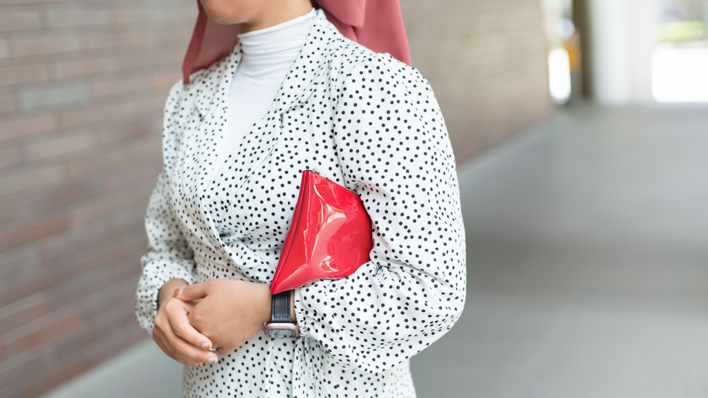 Qashrina-Talent_Acquisition_Manager-Hijab_THESELAMAH_BY_QASGALLERY-Dress_Thebubblygem-Inner_Shirt_Uniqlo-Clutch_YSL_Beaute-Shoes_Ferragamo-UNIFORM-18082022-2