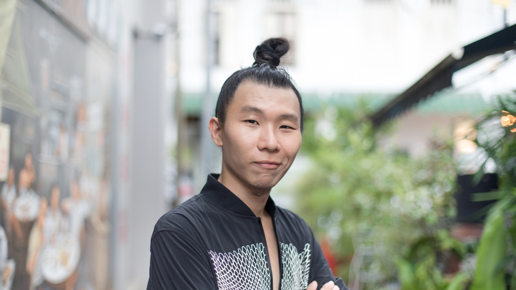 Royce-Bar_Manager-Jacket_Blackb-Pants_Armani-Watch_Dolce__Gabbana-UNIFORM-18082022-4