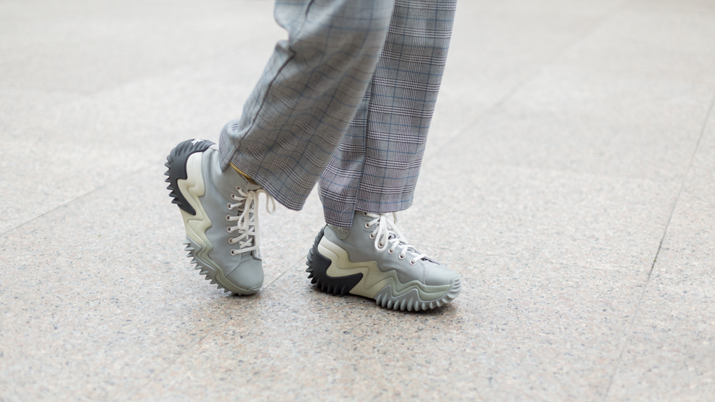 Ashley-Marketing_Manager-Shirt_Uniqlo-Shoes_Converse-Bag_Beyond_The_Vines-Hat_Zara-Earrings_By_Invite_Only-Tattoos_Rreikemon_Pharaohs_Horses-UNIFORM-14102022-2