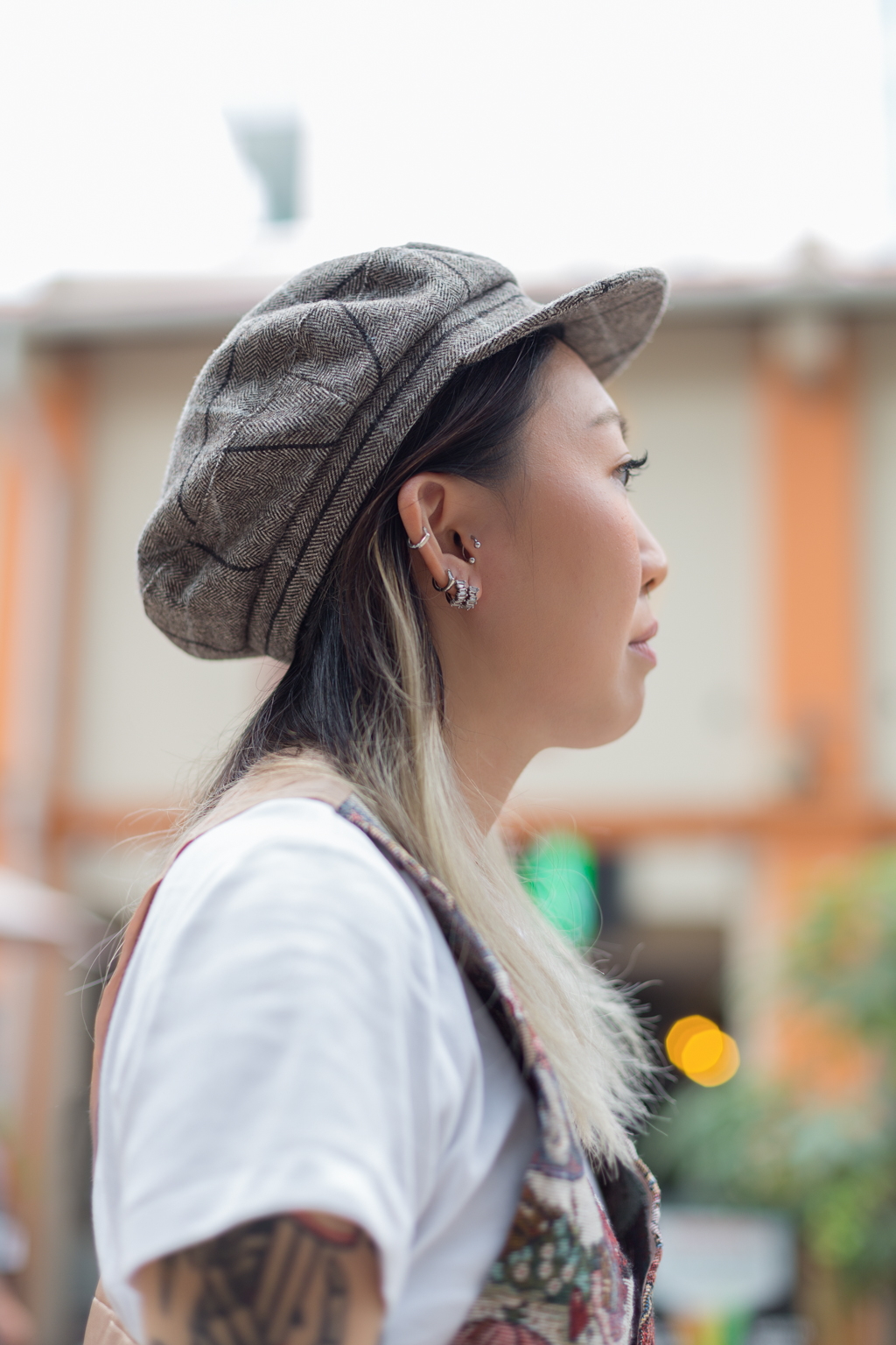 Ashley-Marketing_Manager-Shirt_Uniqlo-Shoes_Converse-Bag_Beyond_The_Vines-Hat_Zara-Earrings_By_Invite_Only-Tattoos_Rreikemon_Pharaohs_Horses-UNIFORM-14102022-5