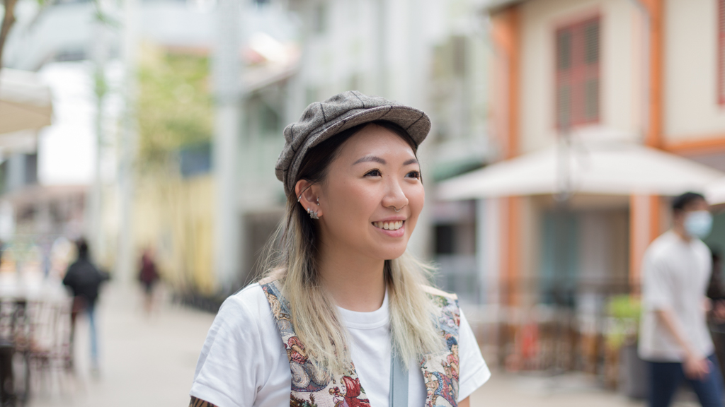 Ashley-Marketing_Manager-Shirt_Uniqlo-Shoes_Converse-Bag_Beyond_The_Vines-Hat_Zara-Earrings_By_Invite_Only-Tattoos_Rreikemon_Pharaohs_Horses-UNIFORM-14102022-6