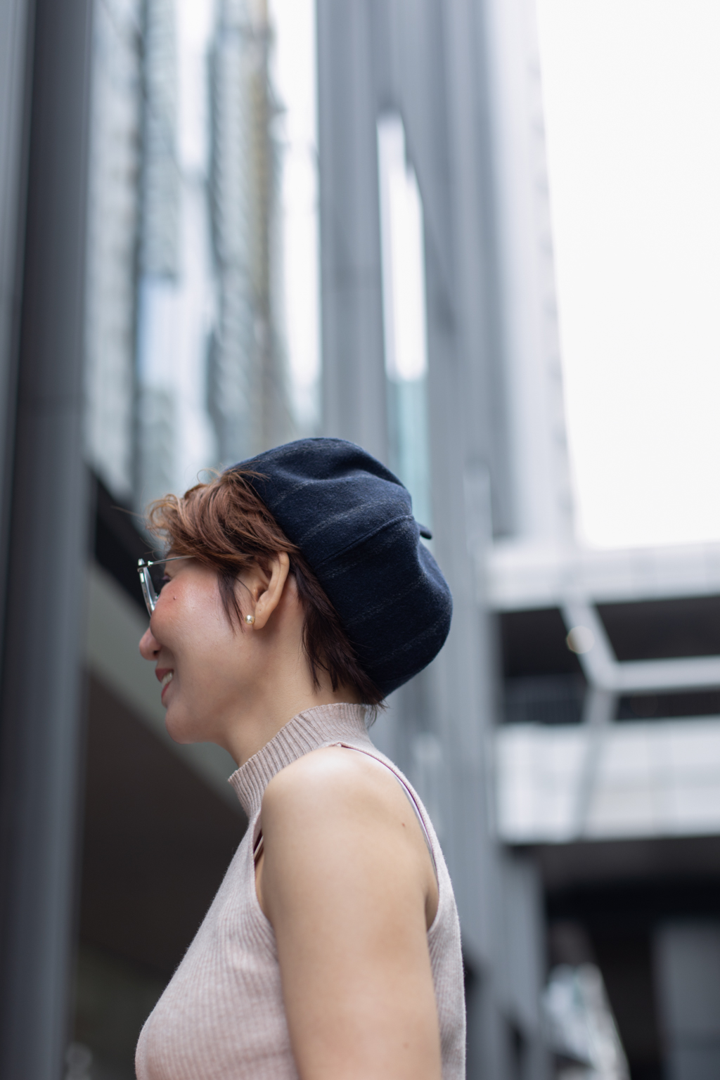 Jenny-Waitress-Top_Shein-Pants_Shein-Shoes_Converse-Ring_Shein-UNIFORM-14102022-2