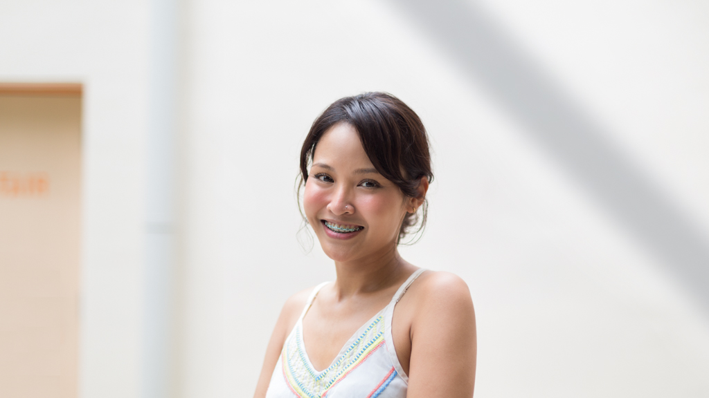 Ida-Operations_Manager-Top_Refash-Skirt_Temt-Shoes_Vans-UNIFORM-14102022-4