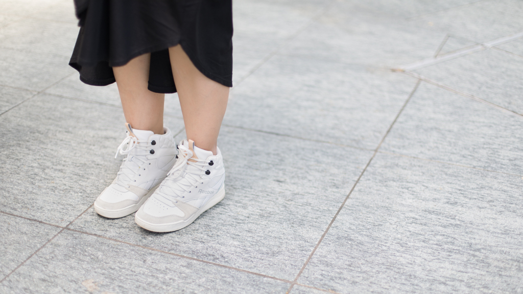 Kartini_Deffahry-Producer__Director-Dress_Uniqlo-Shoes_Reebok-Earrings_MoneyMax-UNIFORM-29112022-2