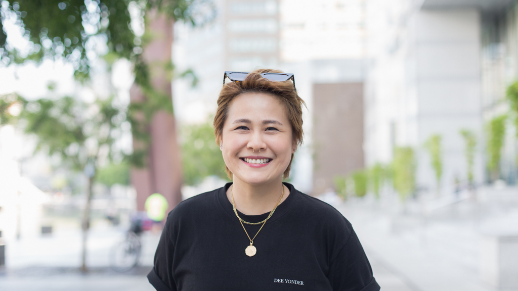 Dee-Barber-Sunglasses_Gentle_Monster-Top_Dee_Yonder-Pants_Dansens_Boutique-Watch_Apple-UNIFORM-24112022-5