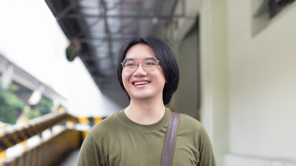 Jia_Qi-Student-Top_Uniqlo-Bag_Rename-Glasses_Owndays-UNIFORM-15012023-4