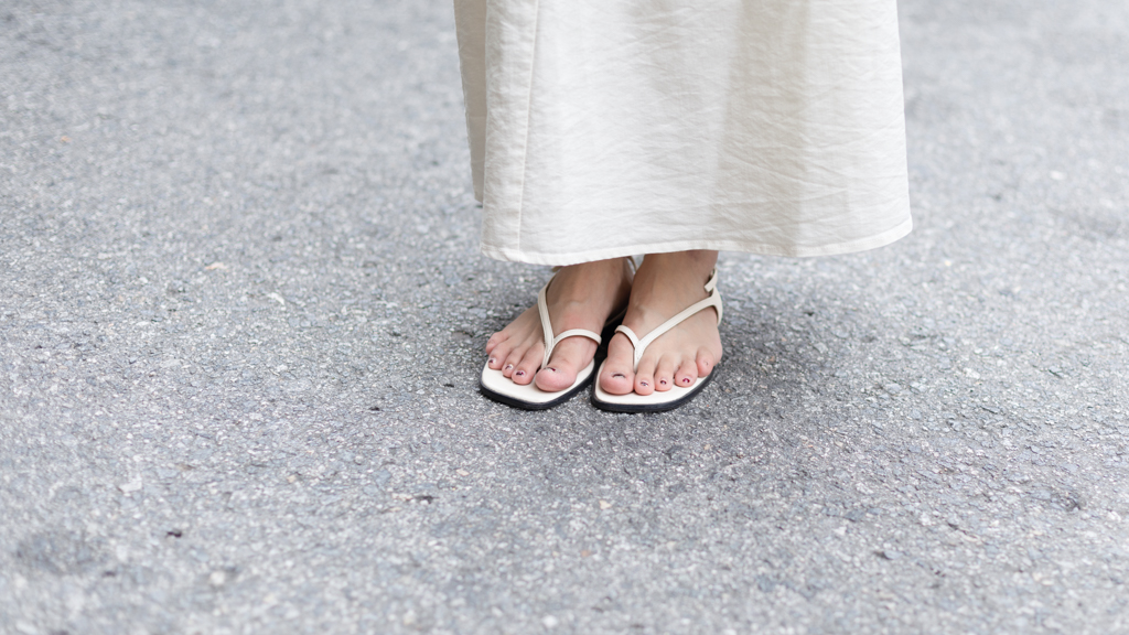 Juliet-IT-Dress_Unspoken-Bag_Taobao-Earrings_Taobao-Shoes_Taobao-UNIFORM-14012023-2