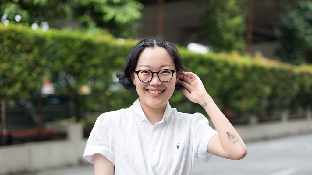 Cony-Education-Top_Ralph_Lauren-Skirt_Uniqlo-Shoes_Double_Star-Glasses_Owndays-Watch_Apple-Bag_Muji-UNIFORM-15012023-5