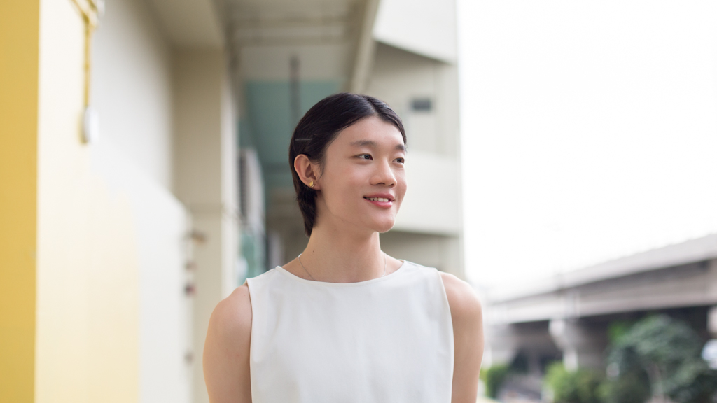 Jozef-Performance_Maker__Choreographer-Top_Uniqlo-Pants_HM-Shoes_SAF_eMart-UNIFORM-15012023-4