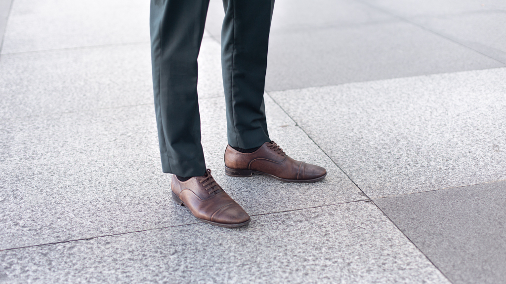 Jun_Kiat-Financial_Consultant-Suit_Alex_Fashion-Shirt_G2000-Shoes_Pedro-Watch_Titus-UNIFORM-24112022-2