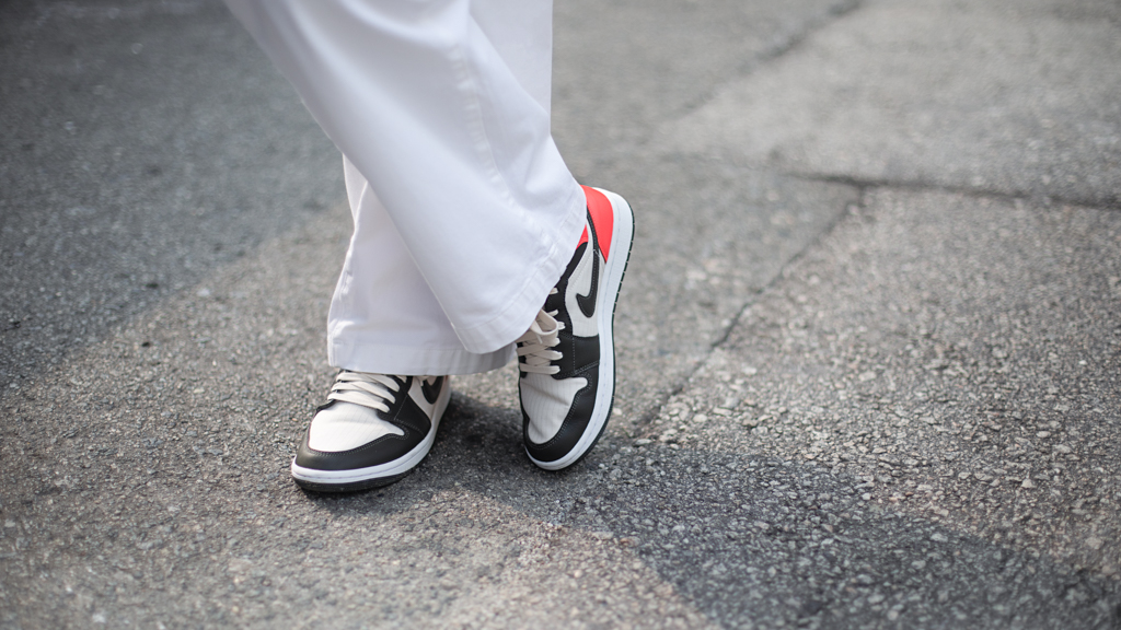 Atiqah-Student-Jacket_Adidas-Top_Shopee-Pants_MUJI-Shoes_Foot_Locker-Rings_Shopee-Earrings_Shopee-UNIFORM-17042023-5