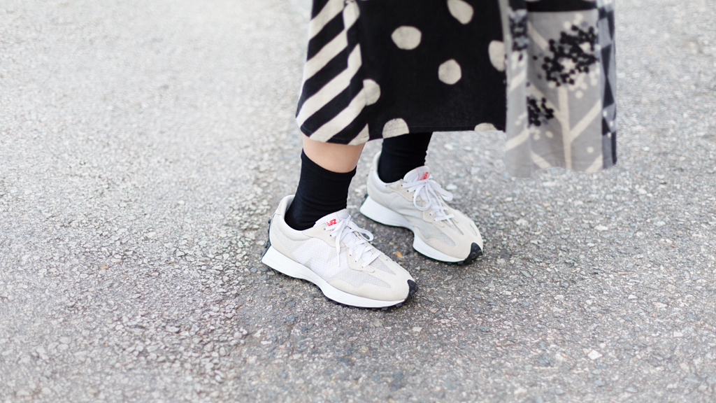 CC-Book__Art_Curator-Vest_MUKU-Skirt_nadeshikoza-Brooch_SOU・SOU-Glasses_Gucci-Bag_MUJI-Watch_Fitbit-Shoes_New_Balance-UNIFORM-17042023-2