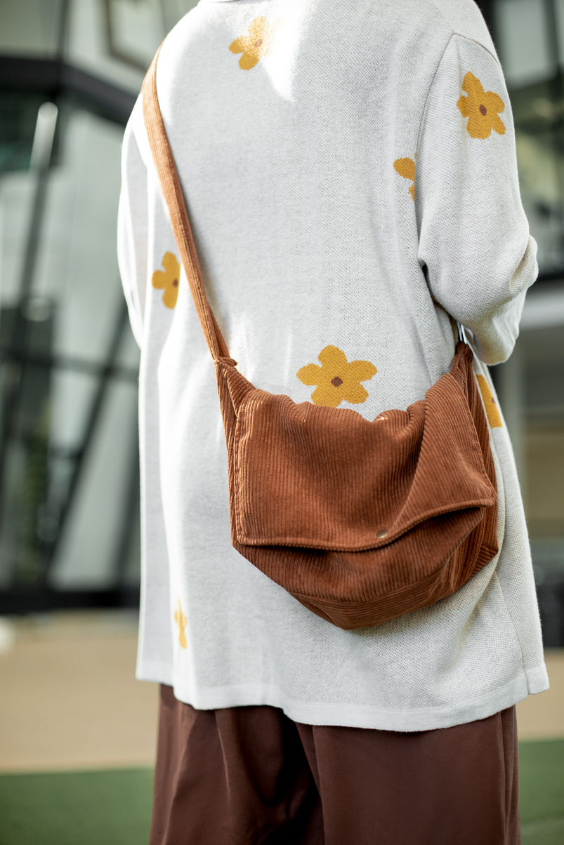 Andromeda-Student-Top_ASOS-Pants_ASOS-Shoes_Shopee-Bag_Shopee-Earrings_Shopee-UNIFORM-23052023-3