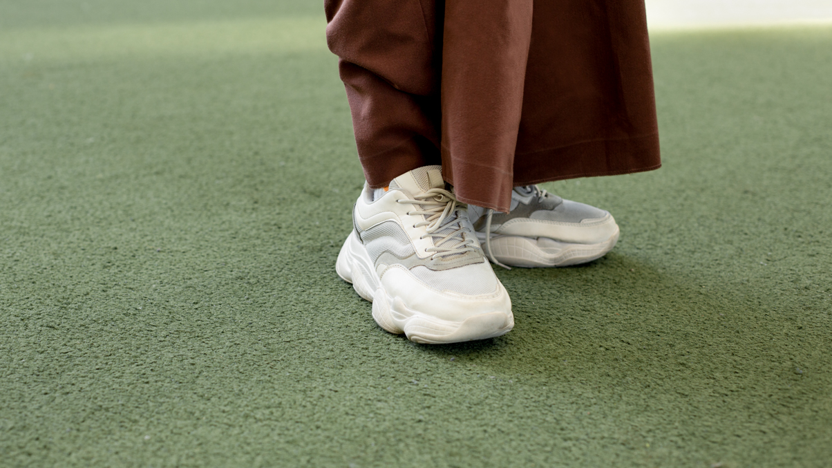 Andromeda-Student-Top_ASOS-Pants_ASOS-Shoes_Shopee-Bag_Shopee-Earrings_Shopee-UNIFORM-23052023-4