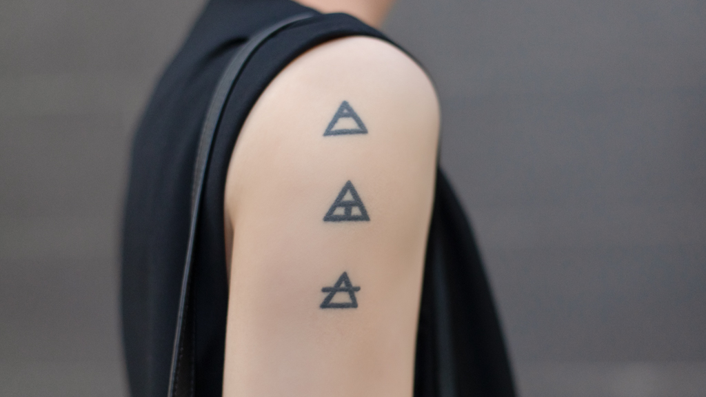 Dawn-Senior_Accounts_Executive-Vest_Taobao-Pants_Taobao-Shoes_Taobao-Bag_Kate_Spade-Earcuffs_Taobao-UNIFORM-23052023-6