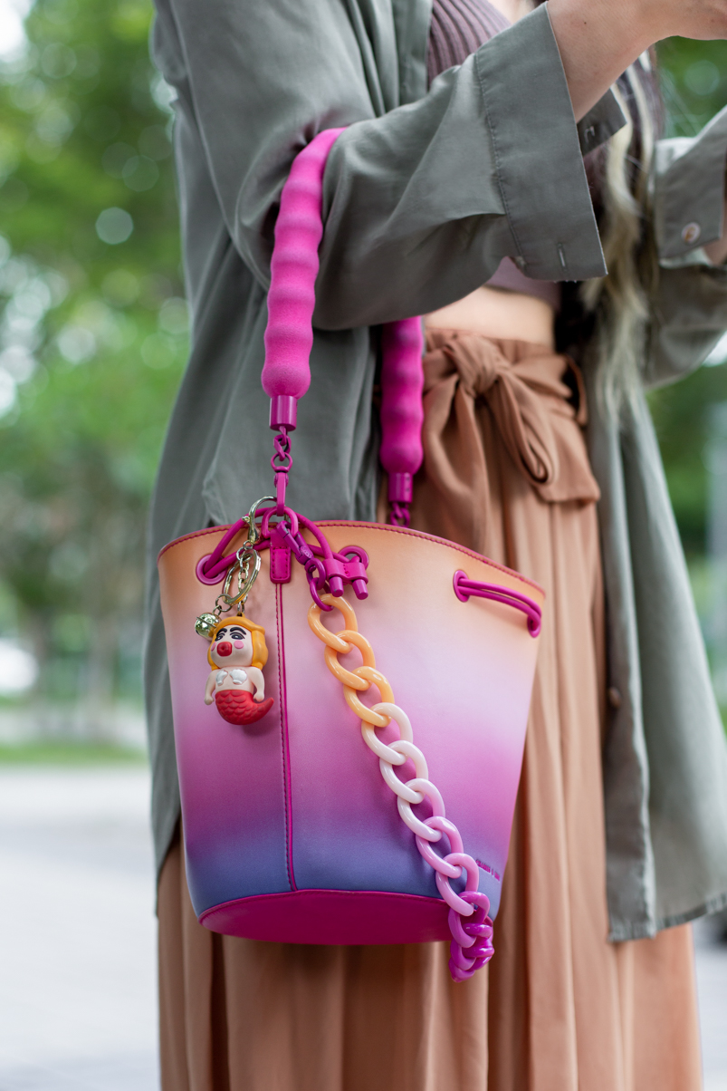 Lu_Huang-Performer-Outerwear_Air_Space_Lady-Shoes_Gucci-Bag_Charles__Keith-Watch_Apple-UNIFORM-23052023-3