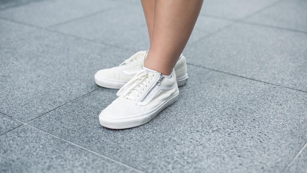 Tara-Reporter-Dress_IN_GOOD_COMPANY-Shoes_Vans-Watch_Rolex-UNIFORM-27062023-4