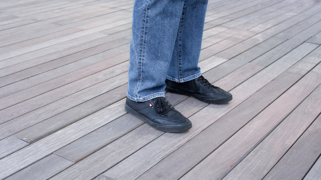 Kshitij-Student-Top_Jockey-Jacket_ZARA-Jeans_HM-Shoes_HM-Bag_Denizen-Sunglasses_ZARA-UNIFORM-27062023-3