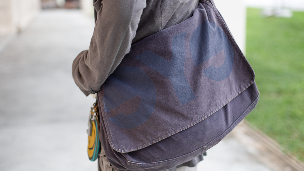 Vegas-NSF-Top_UNIQLO-Outer_TAKAHIROMIYASHITA_TheSoloist-Pants_KAPITAL-Shoes_Rick_Owens-Rings_Fruta__Chrome_Hearts__1017-ALYX-9SM-Watch_Apple-Pouch_Flipside-Bag_Comme_des_Garcons-U-2