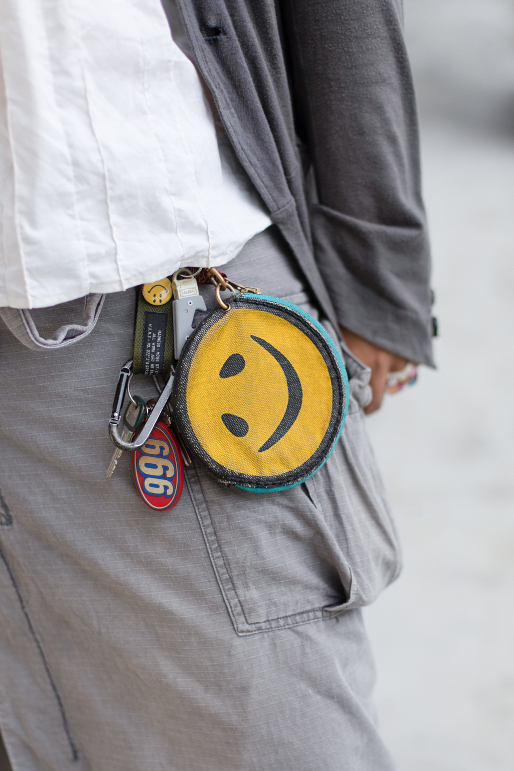 Vegas-NSF-Top_UNIQLO-Outer_TAKAHIROMIYASHITA_TheSoloist-Pants_KAPITAL-Shoes_Rick_Owens-Rings_Fruta__Chrome_Hearts__1017-ALYX-9SM-Watch_Apple-Pouch_Flipside-Bag_Comme_des_Garcons-U-3