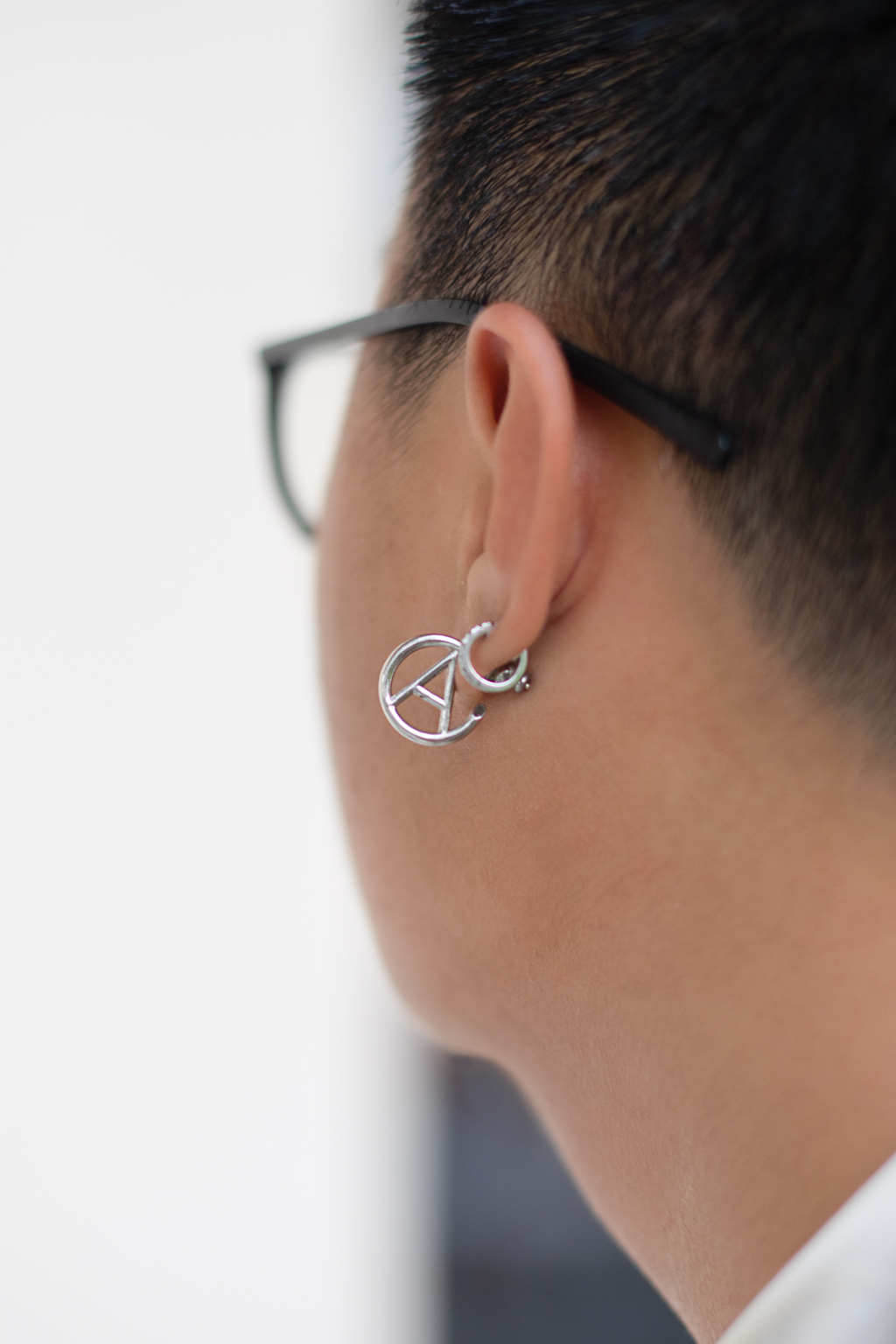 Vegas-NSF-Top_UNIQLO-Outer_TAKAHIROMIYASHITA_TheSoloist-Pants_KAPITAL-Shoes_Rick_Owens-Rings_Fruta__Chrome_Hearts__1017-ALYX-9SM-Watch_Apple-Pouch_Flipside-Bag_Comme_des_Garcons-U