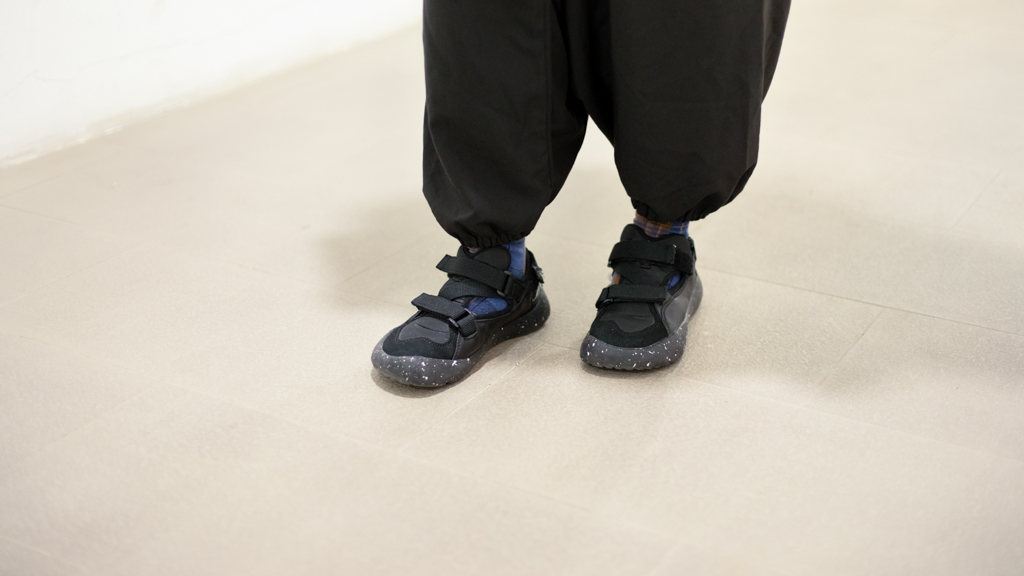 Bonita-Singaporean-Head_Booker-Earrings_Taiwan-Top_Taiwan-Rings-Watch_Issey_Miyake-Necklace_Vivienne_Westwood-Shoes_Camper-UNIFORM-27092023-2