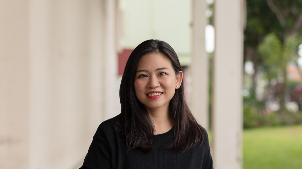 Cheryl-Singaporean-Design_Director-Top_Comme_des_Garcons-Pants_Comme_des_Garcons-Shoes_Gucci-Clutch_Maison_Margiela-Watch_Fitbit-UNIFORM-20092023-6