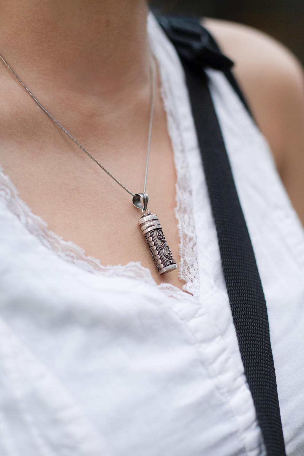 Larry-German-UX_Designer-Top_Cotton_On-Shoes_Converse-Bag_Eastpak-UNIFORM-27092023-3