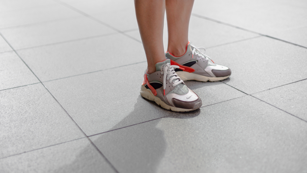 Leroy-Singaporean-Designer-Cap_New_Era-Tee_GRAYE-Pants_GRAYE-Shoes_Nike-Glasses_Owndays-UNIFORM-27092023-3