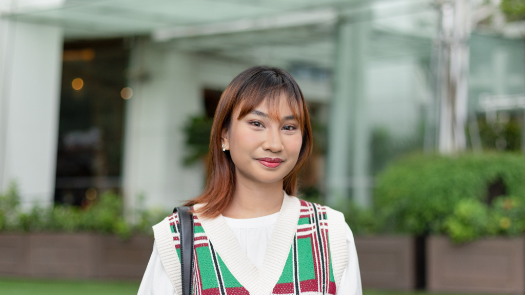 Fitri-Singaporean-Student-Earrings_Bugis_Street-Skirt_Jalan_Jalan_Japan-Vest_Taobao-Bag_Charles__Keith-Bracelet_Bangkok-Nails_funkmynails-UNIFORM-01112023-6