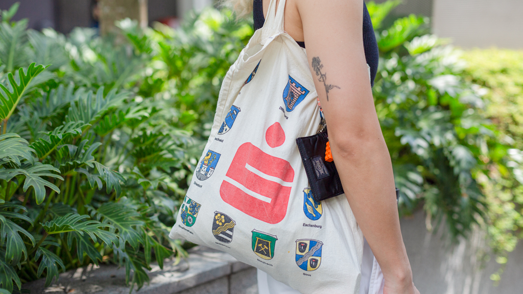 Haruna-Japanese-Stretch_Trainer-Top_Cotton_On-Shorts_Polo_Ralph_Lauren-Shoes_New_Balance-Socks_New_Balance-Cap_Poler-UNIFORM-02112023-4