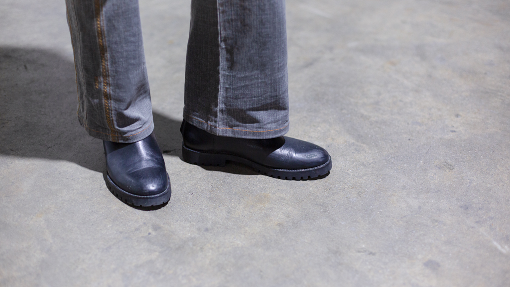 Ryan-Singaporean-Student-Tank_Top_Uniqlo-Jeans_STAKEOUT-Boots_COS-Ring_Queensway-UNIFORM-26012024-4