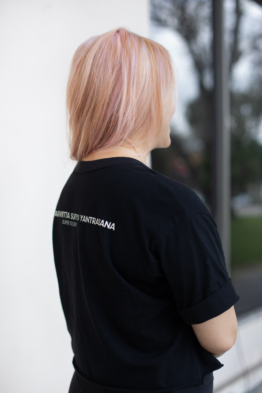 Elvina-Singaporean-Entrepreneur-Top_Freedom_Yoga-Leggings_lululemon-Sandals_Havaianas-Bangles_Cartier-UNIFORM-30012024-2