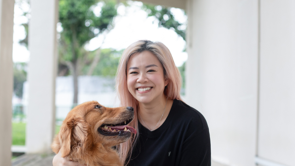 Elvina-Singaporean-Entrepreneur-Top_Freedom_Yoga-Leggings_lululemon-Sandals_Havaianas-Bangles_Cartier-UNIFORM-30012024-4