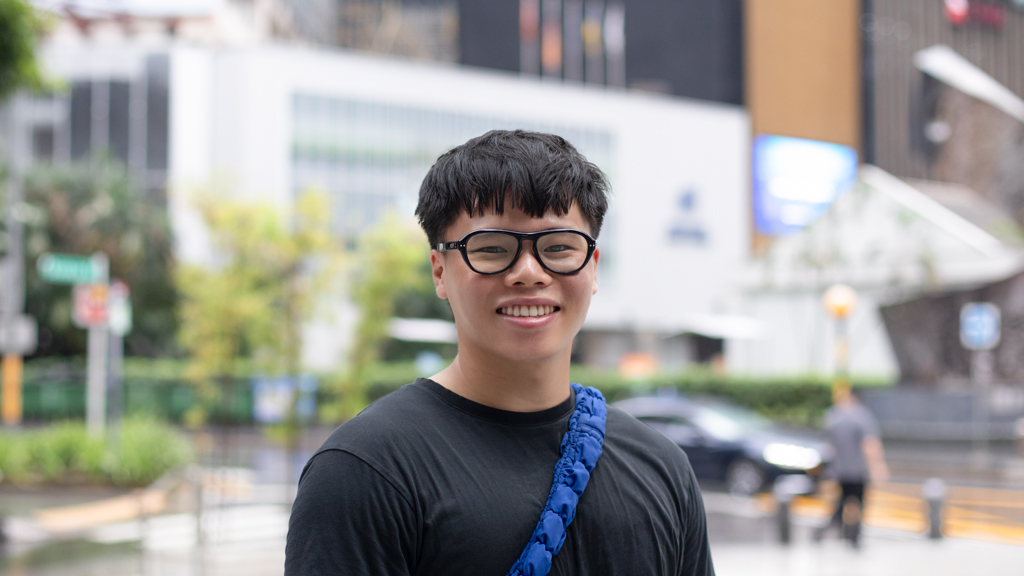 Nathan-Singaporean-Student-Top_Uniqlo-Pants_Musinsa-Shoes_Dr_Martens-Bag_COS-Glasses_Gentle_Monster-UNIFORM-19032024-1