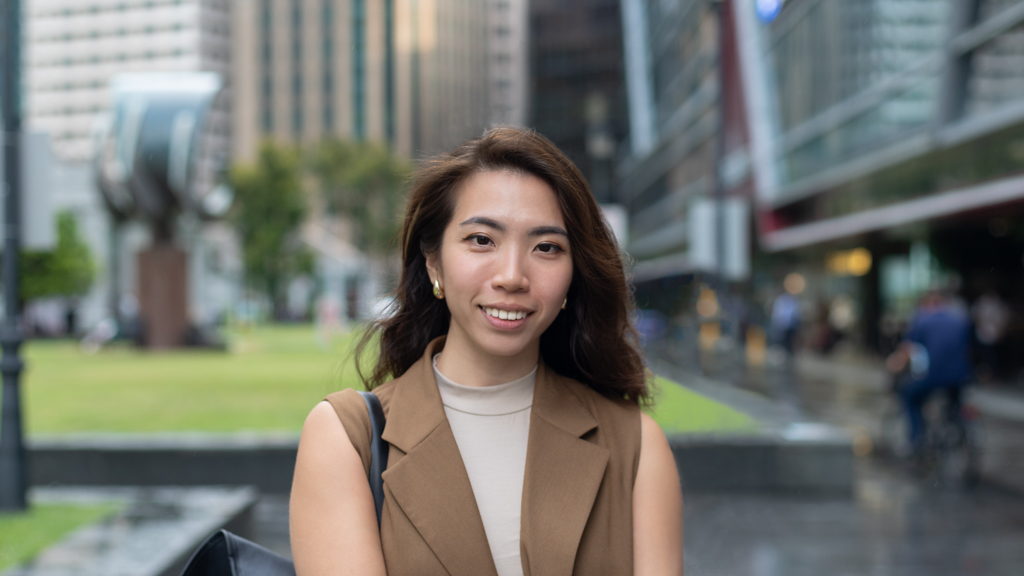 Stacey-Malaysian-Consultant-Shirt_Japan-Bottoms_Japan-Inner_Top_Zara-Shoes_Online-Bag_Europe-UNIFORM-19032024-1