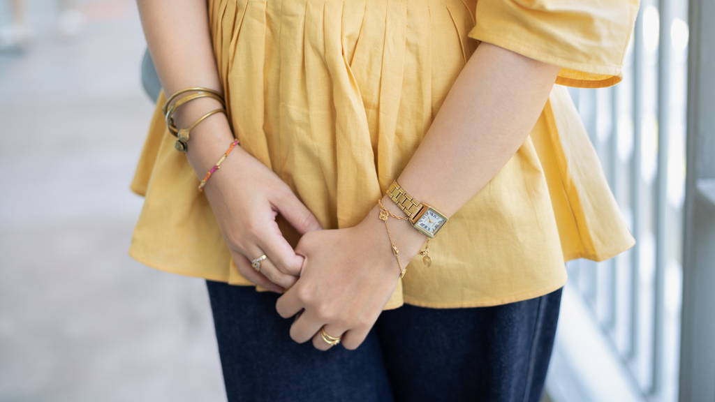 Sally-Singaporean-Entrepreneur-Top_Whimsigirl-Blouse_Hanya-Jeans_UNIQLO-Shoes_Birkenstock-Bag_Uniqlo-Watch_Casio-Bracelet_Sang_Tukang-UNIFORM-26042024-2