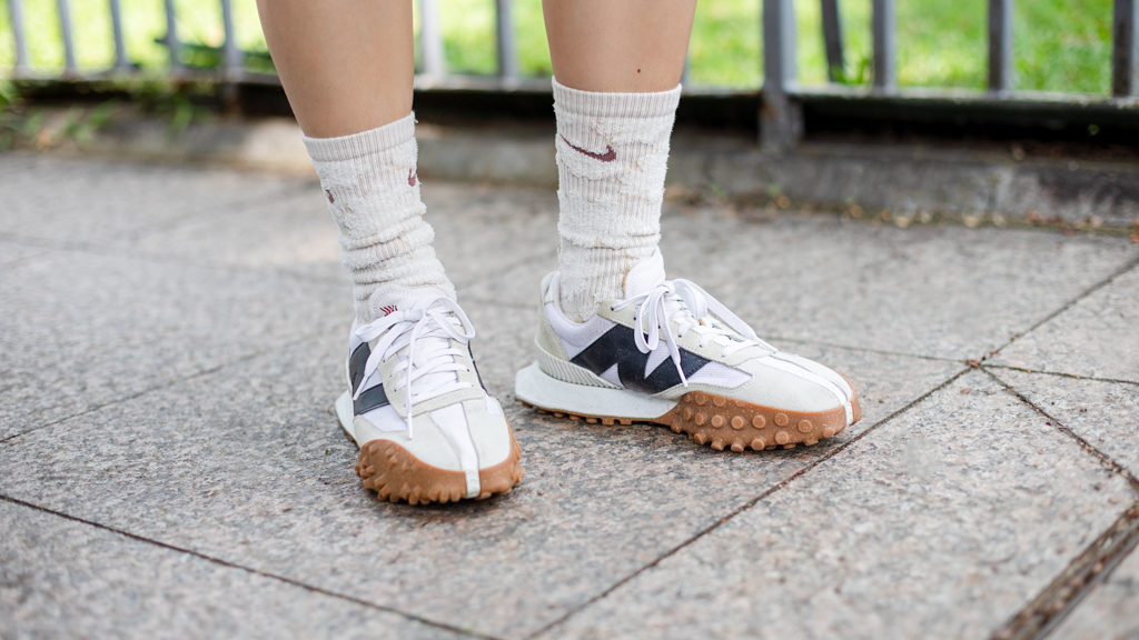 Fishball-Singaporean-Stylist-Vest_Topshop-Top_UNIQLO-Bottoms_GRAYE-Shoes_New_Balance-Bag_COS-Necklace_Bangkok-Rings_ASOS-Earrings_Pandora-Watch_Apple-UNIFORM-23052024-4