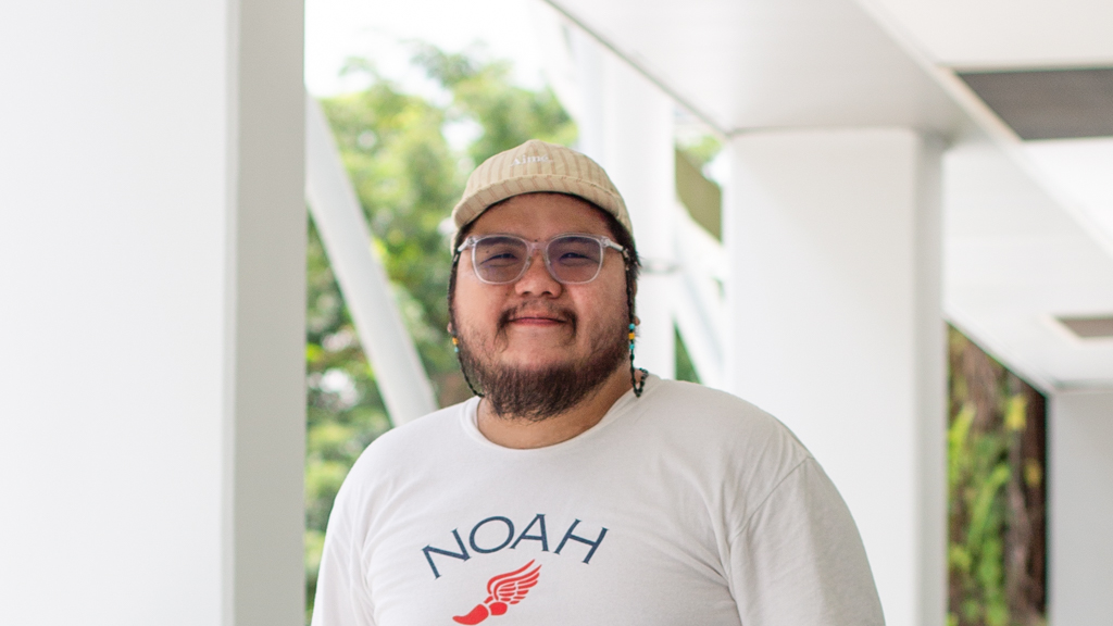 Nicholas-Singaporean-Creative_Director-Top_NOAH-Pants_Dickies-Spectacles_Armani-Hat_Aime_Leon_Dore-Shoes_Suicoke-UNIFORM-26042024-6