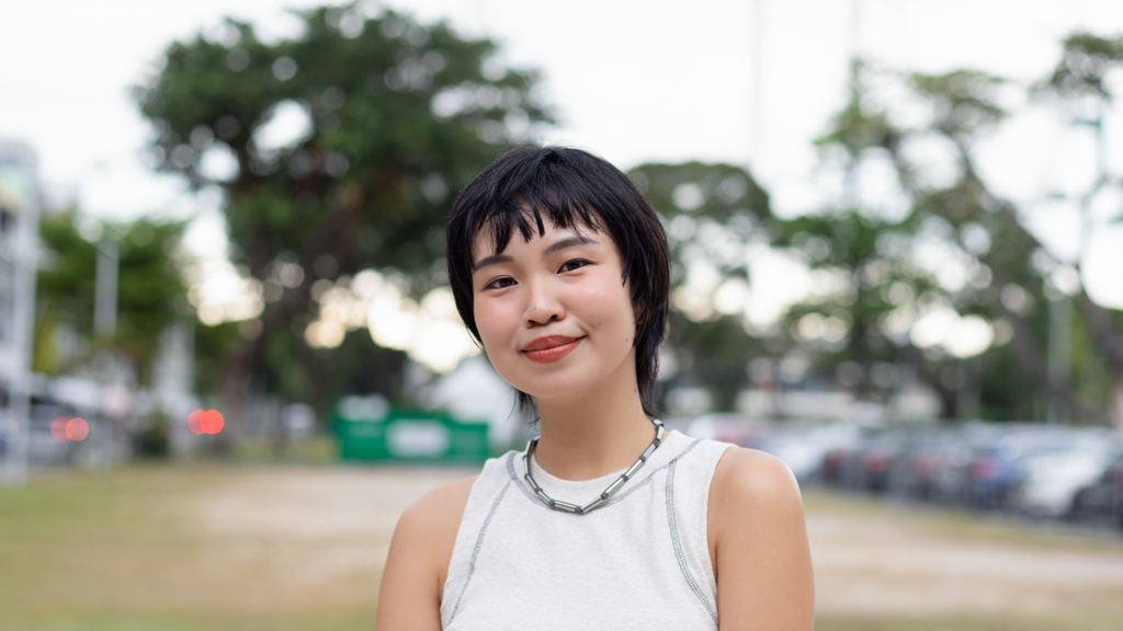 Natalie-Singaporean-Architect-Top_Skins-Shoes_SAPPUN-Bag_Studio_Karyn_Lim-UNIFORM-26042024-6