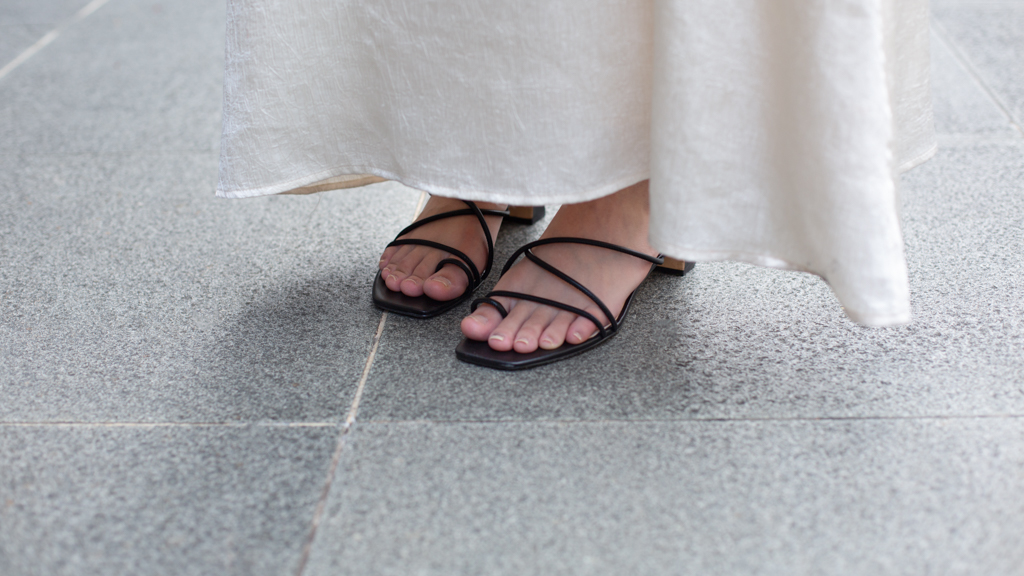 Anemone-Chinese-Media-Dress_Sijiqing_Clothing_Market-Sandals_Charles__Keith-Bag_Thailand-Neckalce_Suzhou-UNIFORM-23052024-1