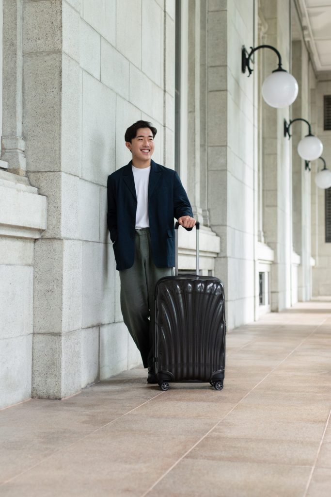 Samsonite x Shentonista: Bon Voyage — A Distant Calling