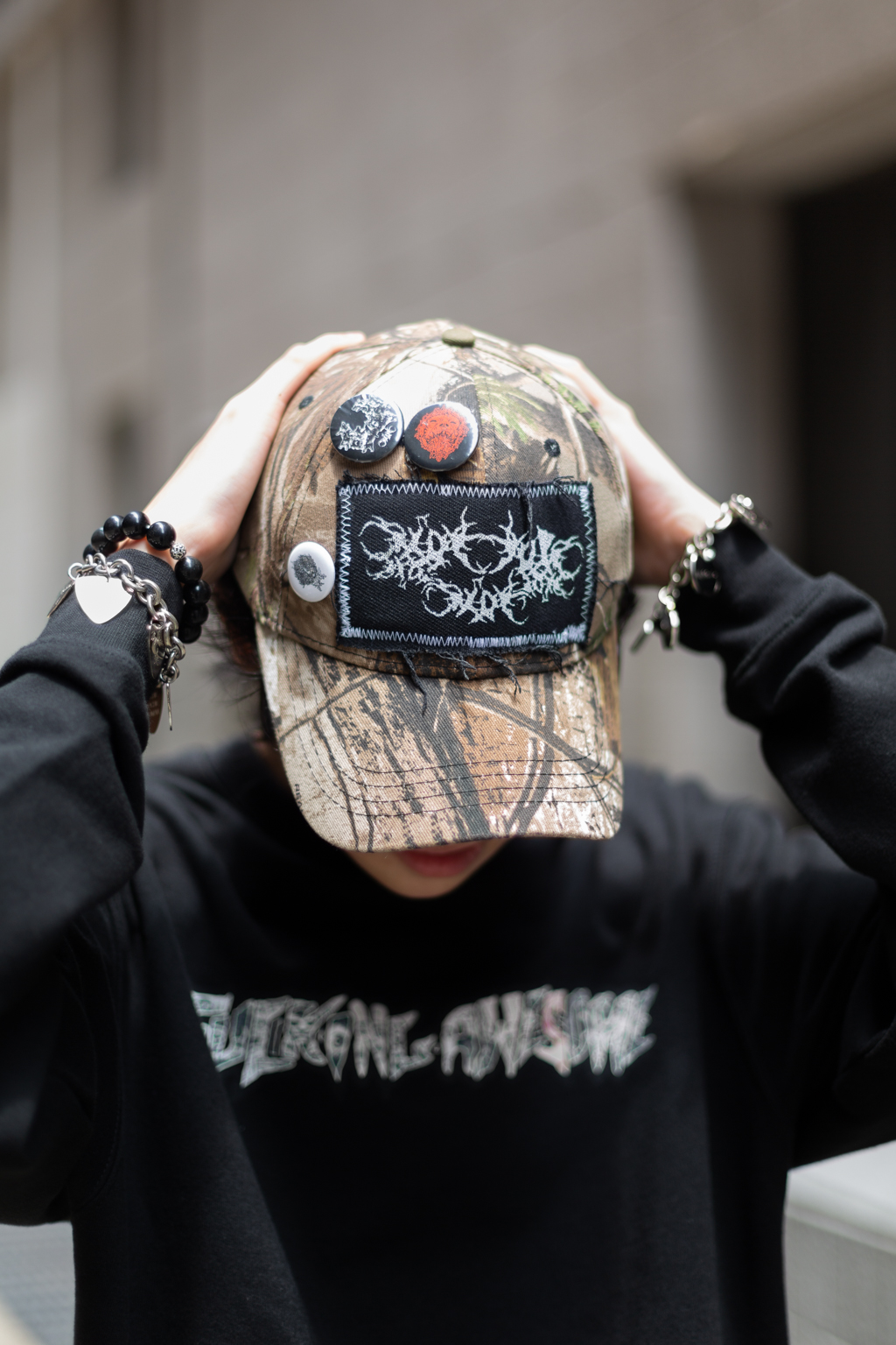 Emman-Singaporean-Creative-Hat_Fern-Sweater_Fucking_Awesome-Shirt_Rookies-Pants_GU-Shoes_Supreme_x_Nike-Bracelets_Hysteric_Glamour-Keychain_Gifted-Glasses_Owndays-UNIFORM-29082024-1