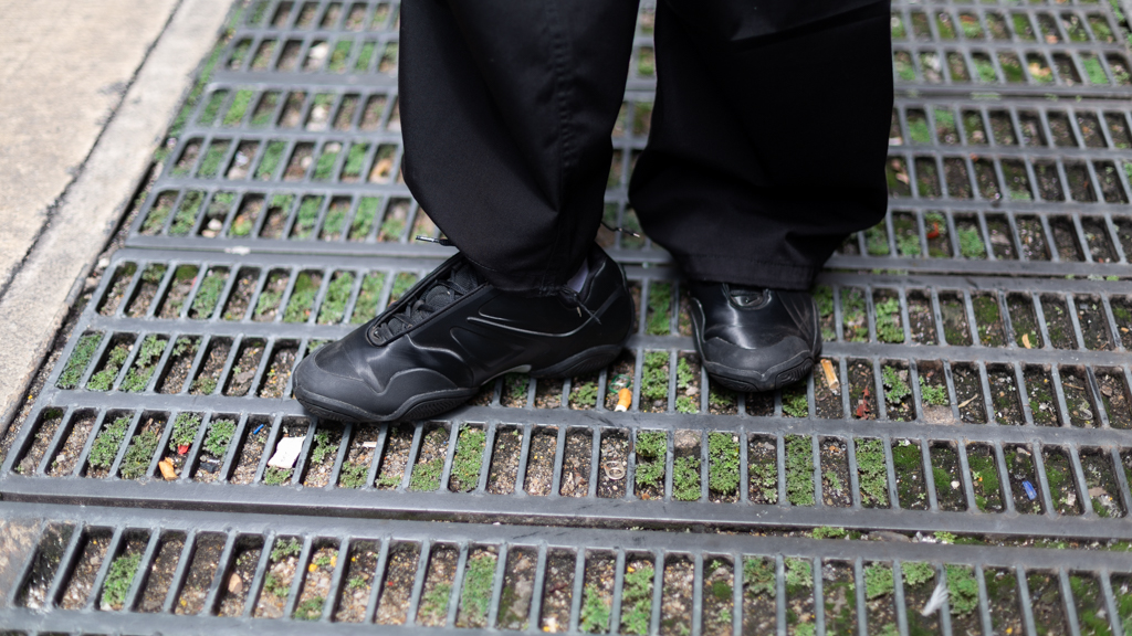 Emman-Singaporean-Creative-Hat_Fern-Sweater_Fucking_Awesome-Shirt_Rookies-Pants_GU-Shoes_Supreme_x_Nike-Bracelets_Hysteric_Glamour-Keychain_Gifted-Glasses_Owndays-UNIFORM-29082024