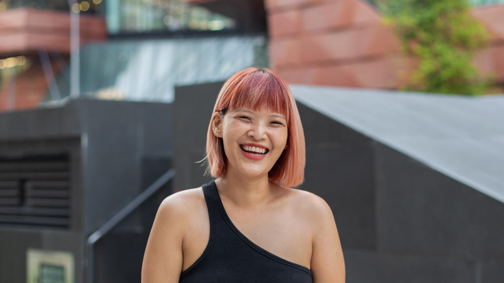 Miha-Malaysian-Hairstylist-Top_Young_Hungry_Free-Pants_Arcade_x_Alchemist-Shoes_Fila-Bracelet_Daniel_Wellington-UNIFORM-29082024-4