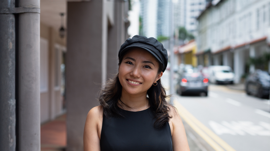 Sayaka-Japanese-Dancer-Hat_Japan-Bag_Carving_Tribes-Shoes_Doc_Martens-UNIFORM-12092024-2