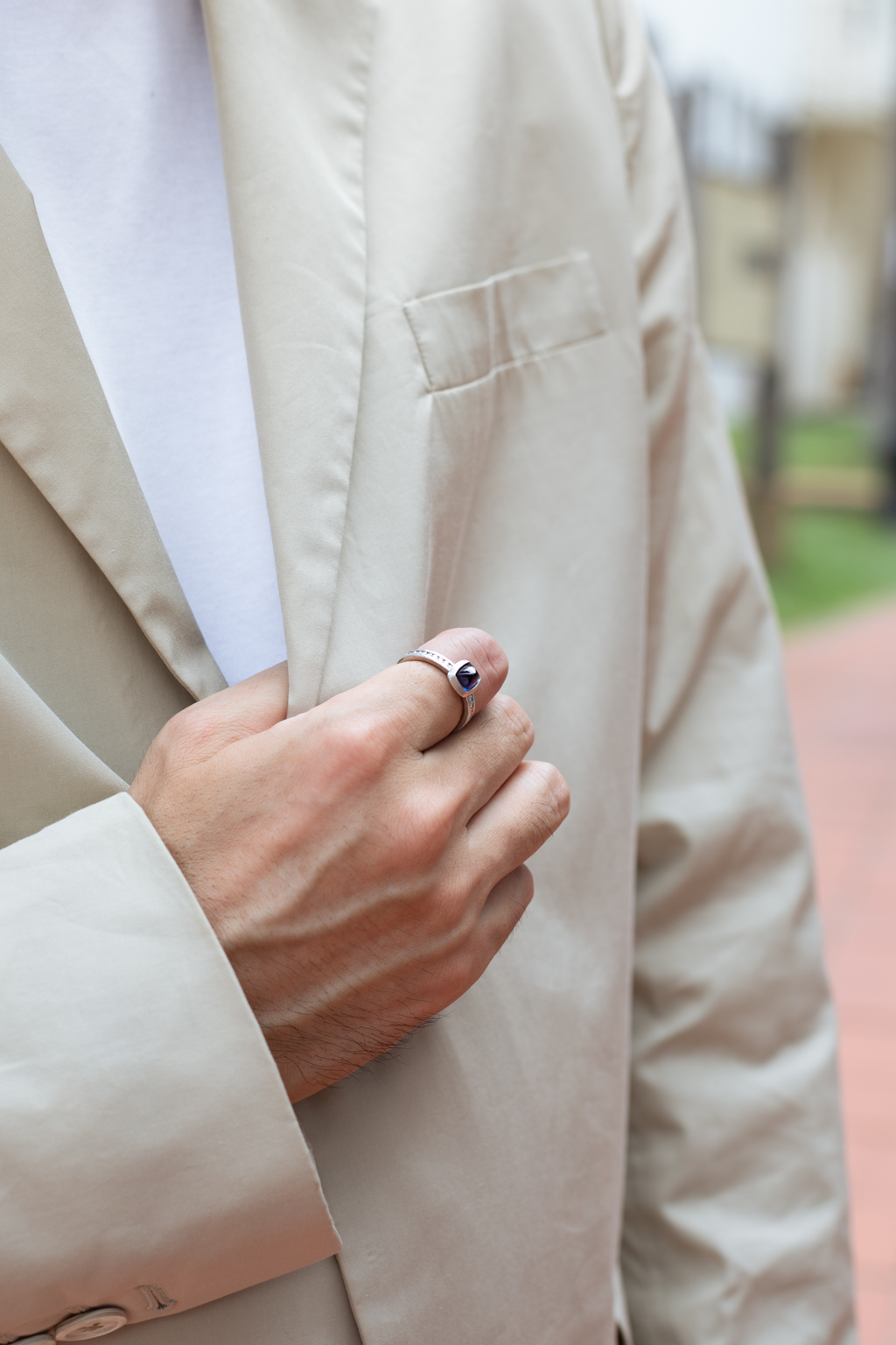 Kengo-Japanese-Gemologist-Suit_Prada-Shirt_UNIQLO-Shoes_Edward_Green-Ring_Fujimori_Kajita-UNIFORM-22112024-3