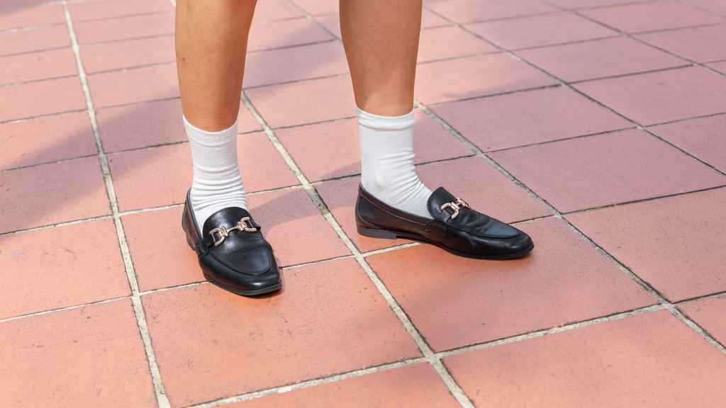 Tomo-Japanese-Hairdresser-Dress_Zara-Socks_GU-Shoes_Zara-Rings_Malaysia__Indonesia__Singapore-Watch_Casio-UNIFORM_22112024-4