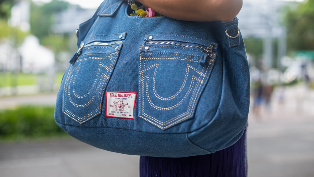 Ankita-Indian-Plant_Scientist-Cap_Ralph_Lauren-Top-ASOS-Bottoms_Singapore-Shoes_Nike-Bracelets_India-4